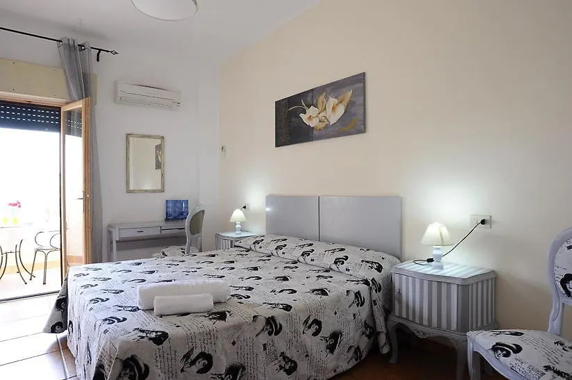 Lina Hotel スティンティーノ イタリア